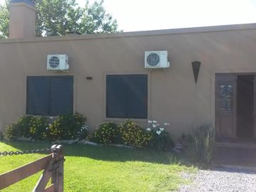 Casa Quinta en venta - 3 Dormitorios 1 Baño - 2.109,37Mts2 - Chascomús