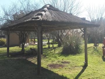 Casa Quinta en venta - 3 Dormitorios 1 Baño - 2.109,37Mts2 - Chascomús