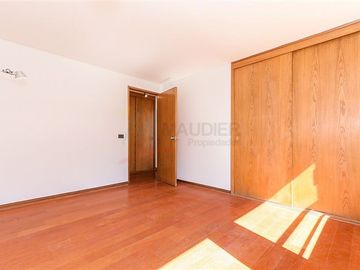 Departamento en Venta en El Golf