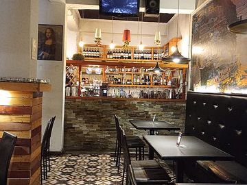 FOCOLARE PROPIEDADES VENDE RESTAURANTE CON CASA