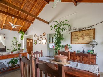 Casa en Barrio privado digna de ver luminosa, pileta, cocheras, 3dorm 5amb 2baños toilette lavadero