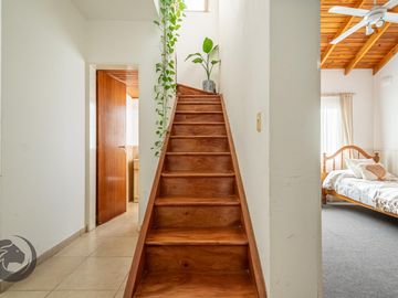 Casa en Barrio privado digna de ver luminosa, pileta, cocheras, 3dorm 5amb 2baños toilette lavadero