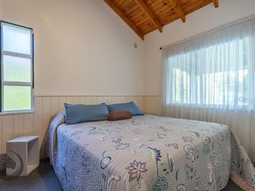 Casa en Barrio privado digna de ver luminosa, pileta, cocheras, 3dorm 5amb 2baños toilette lavadero