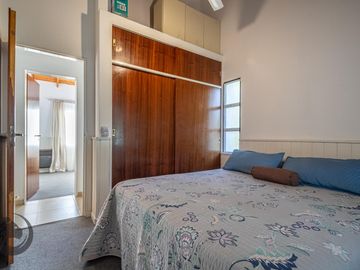 Casa en Barrio privado digna de ver luminosa, pileta, cocheras, 3dorm 5amb 2baños toilette lavadero
