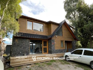 Venta Casa Calle 25 lote 15  3 dormitorios, Faldeo del Bayo, Villa La Angostura