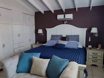 EN VENTA lujosa propiedad de 841.5 mts de terreno en San Marcos Mexicali