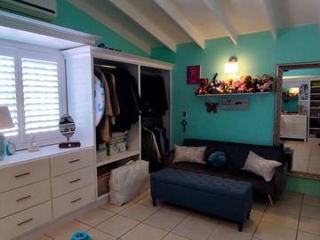 EN VENTA lujosa propiedad de 841.5 mts de terreno en San Marcos Mexicali