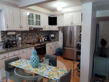 EN VENTA lujosa propiedad de 841.5 mts de terreno en San Marcos Mexicali