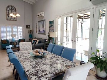 EN VENTA lujosa propiedad de 841.5 mts de terreno en San Marcos Mexicali