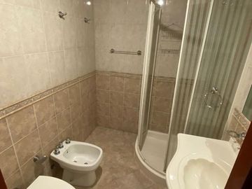 Casa 5 ambientes en venta en Haedo