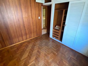 Casa 5 ambientes en venta en Haedo