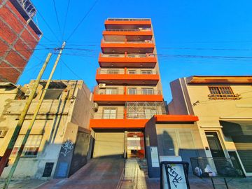VENTA DEPARTAMENTO 2 AMB 29 M2 BALCON VALENTIN ALSINA LANUS