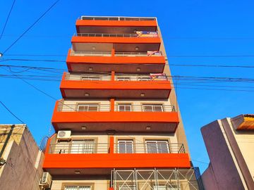 VENTA DEPARTAMENTO 2 AMB 29 M2 BALCON VALENTIN ALSINA LANUS