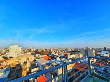 VENTA DEPARTAMENTO 2 AMB 29 M2 BALCON VALENTIN ALSINA LANUS
