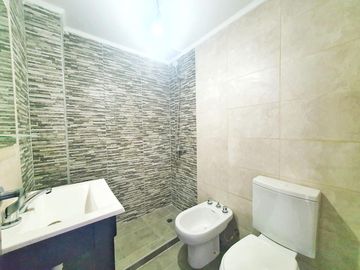 VENTA DEPARTAMENTO 2 AMB 29 M2 BALCON VALENTIN ALSINA LANUS