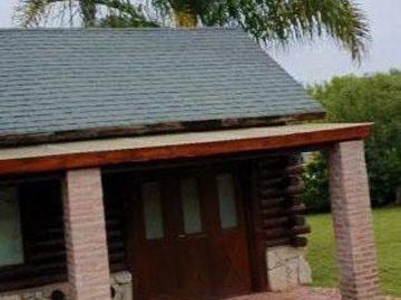 Casa en venta - 4 dormitorios 3 baños - 300mts2 - Haras del Sur I, La Plata