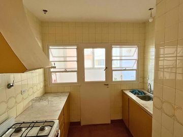Departamento en Acas.-Vias/Santa Fe