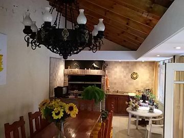 Casa 6 ambientes en venta en Quilmes Oeste
