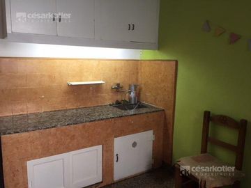 Chalet en 2 plantas c/ parque y Local en esquina