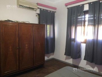 Chalet en 2 plantas c/ parque y Local en esquina