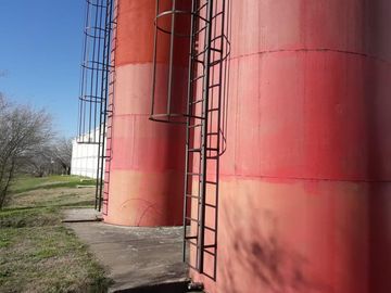 Planta industrial de 13745 m2 cub, en Moreno