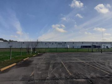 Planta industrial de 13745 m2 cub, en Moreno