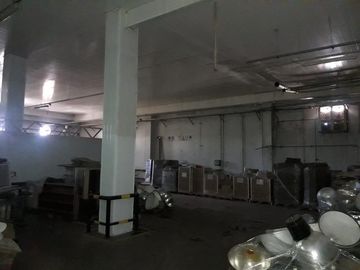 Planta industrial de 13745 m2 cub, en Moreno