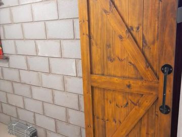 EXCEPC PH PB TIPO LOFT ESPECTAC JARDÍN  PARR IGUAL A ESTREN TOTALM RECICL C/POSIB CONSTRUCC DE MÁS AMBIENTES