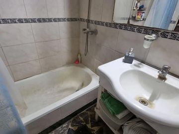 PH en venta - 2 Dormitorios 1 Baño - 133Mts2 - Martín Coronado, Tres de Febrero