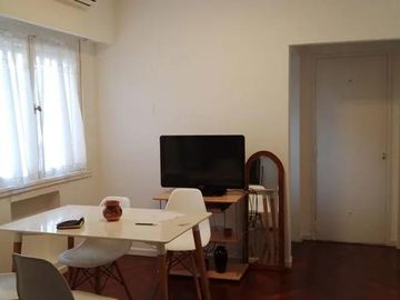 PH en venta - 2 Dormitorios 1 Baño - 133Mts2 - Martín Coronado, Tres de Febrero