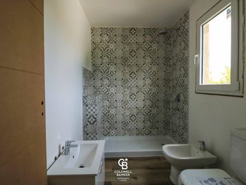 Monoambiente en Barrio La Plaza con Jardín - en pozo - financiados - Bariloche - Patagonia