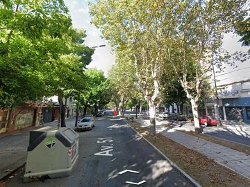 Cochera 51 e/ 16 y 17 -SEGURIDAD LAS 24 HORAS -La Plata