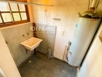 Venta - Casa de 5 ambientes en Pinamar - zona Golf Viejo