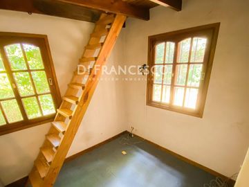 Venta - Casa de 5 ambientes en Pinamar - zona Golf Viejo