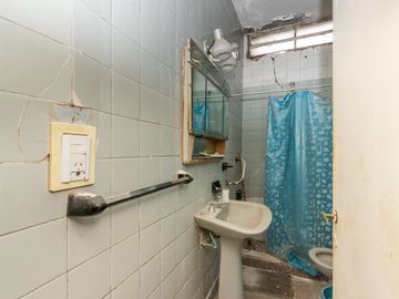 VENTA CASA CENTRO ALCORTA CON LOCAL