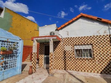 VENTA  CASA  3 AMB 78 M2  VALENTIN ALSINA