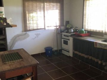Casa en venta - 2 Dormitorios 1 Baño - Cocheras - 698Mts2 - Pipinas