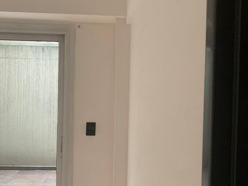 Departamento 3 Ambientes C/ Balcón y Patio - Quilmes Centro