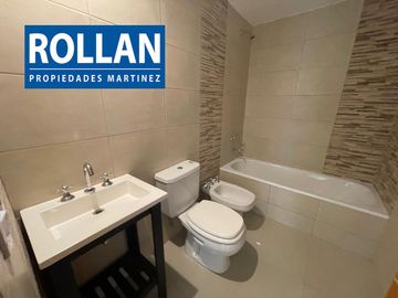 Venta departamento de 4 amb c/cochera fija en Olivos