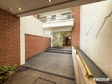 Departamento en venta - 2 Dormitorios 1 Baño - 54Mts2 - La Plata