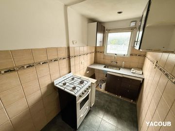 Departamento en venta - 2 Dormitorios 1 Baño - 54Mts2 - La Plata