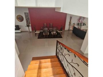 Casa independiente al norte de Cali