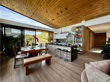 Vendo hermosísima casa Campestre vereda el Capiro, Rionegro