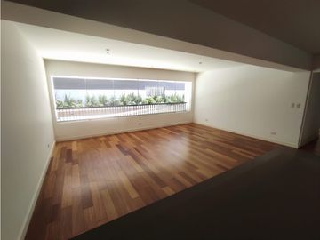 MIRAFLORES DEPARTAMENTO DE ESTRENO EN VENTA FRENTE AL MALECÓN