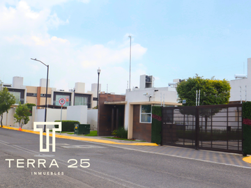 CASA EN VENTA EN FRACCIONAMIENTO ARBOLEDA EN TOLUCA