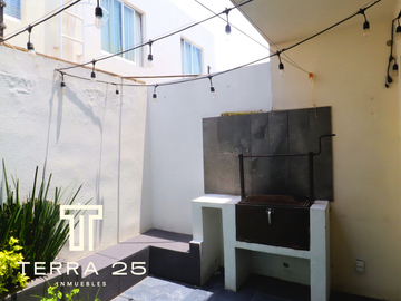 CASA EN VENTA EN FRACCIONAMIENTO ARBOLEDA EN TOLUCA