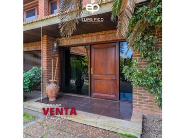 VENTA Espectacular Chalet 5 amb sobre gran lote - zona Constitución