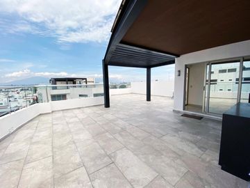 Departamento en venta en Cumbres Barreal, PENTHOUSE, a unos metros de la UDLAP