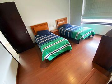 Casa en venta en Lomas de Angelópolis 1, en Cluster 222A, muy cerca de Sonata con 500m2 de jardín