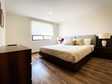 Casa en venta en Paseo del Fresno, con amplios espacios y acabados